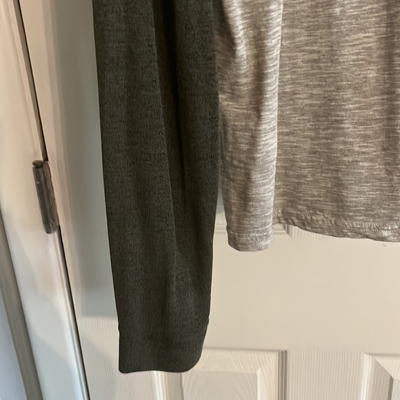 Multi pattern knit top, tan and olive green - Picture 4 of 5